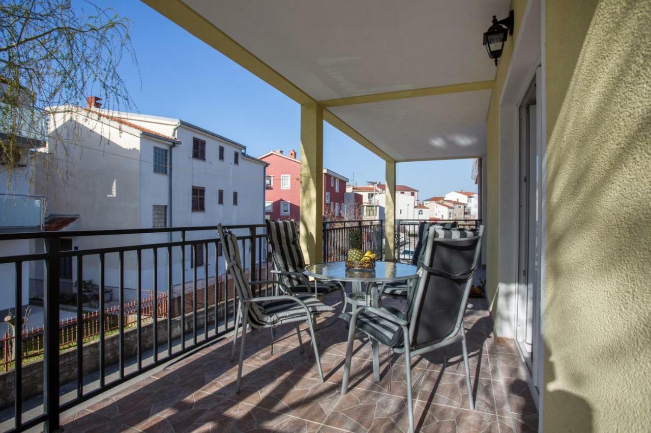Tip Deluxe Apartment Podstrana Luaran gambar