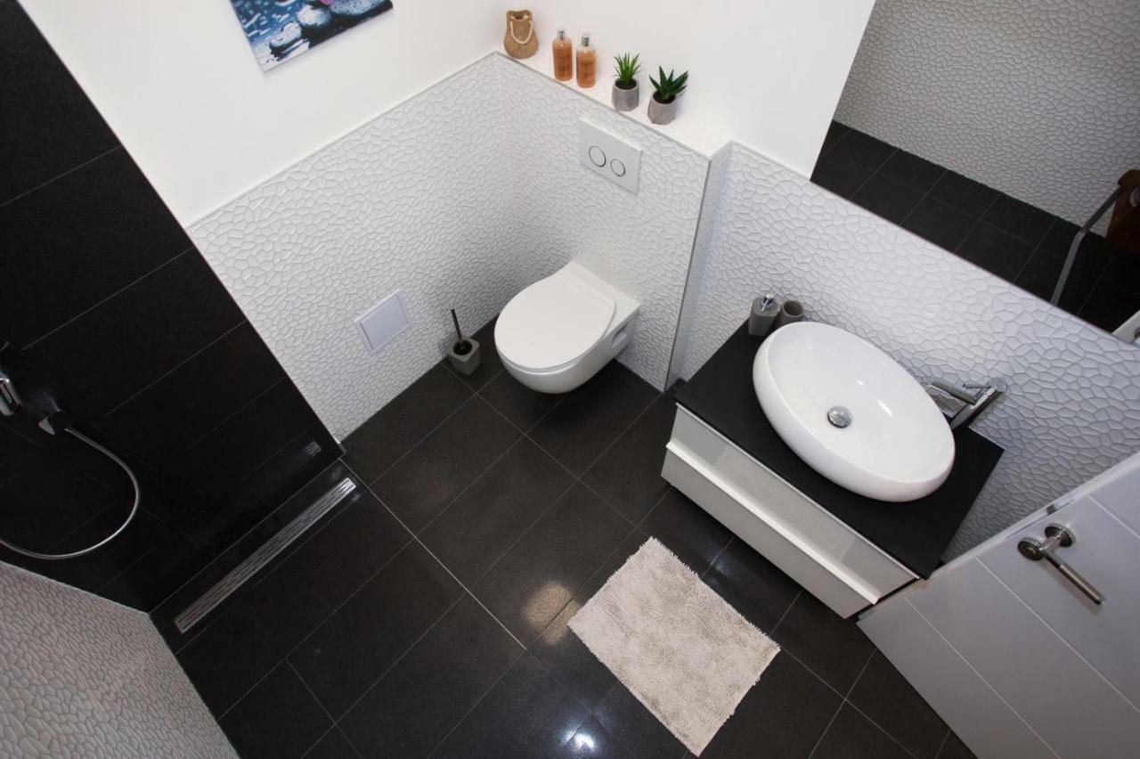 Tip Deluxe Apartment Podstrana Luaran gambar