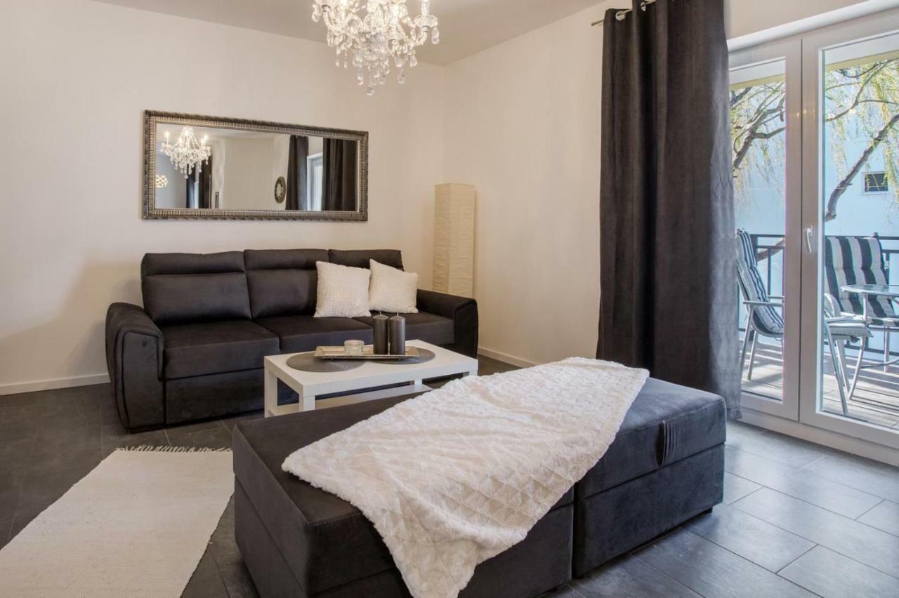 Tip Deluxe Apartment Podstrana Luaran gambar