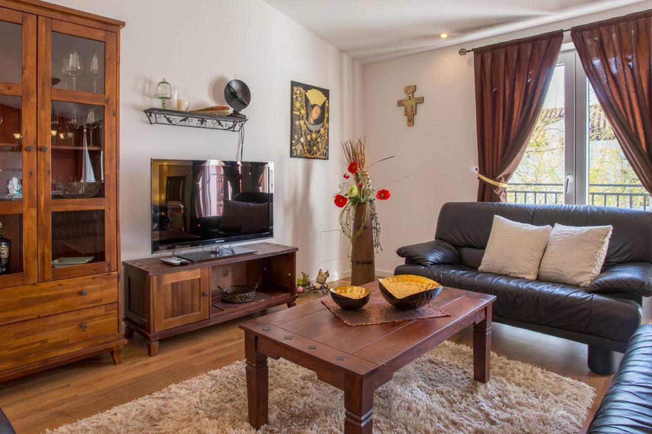Tip Deluxe Apartment Podstrana Luaran gambar