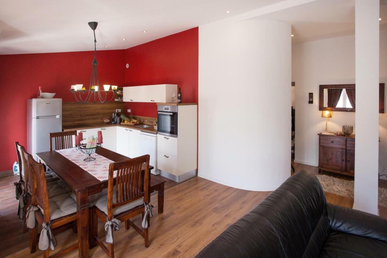 Tip Deluxe Apartment Podstrana Luaran gambar